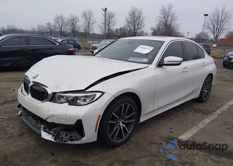 2020 BMW 330I xDrive z USA, uszkodzony, nr VIN 3MW5R7J05L8B34254